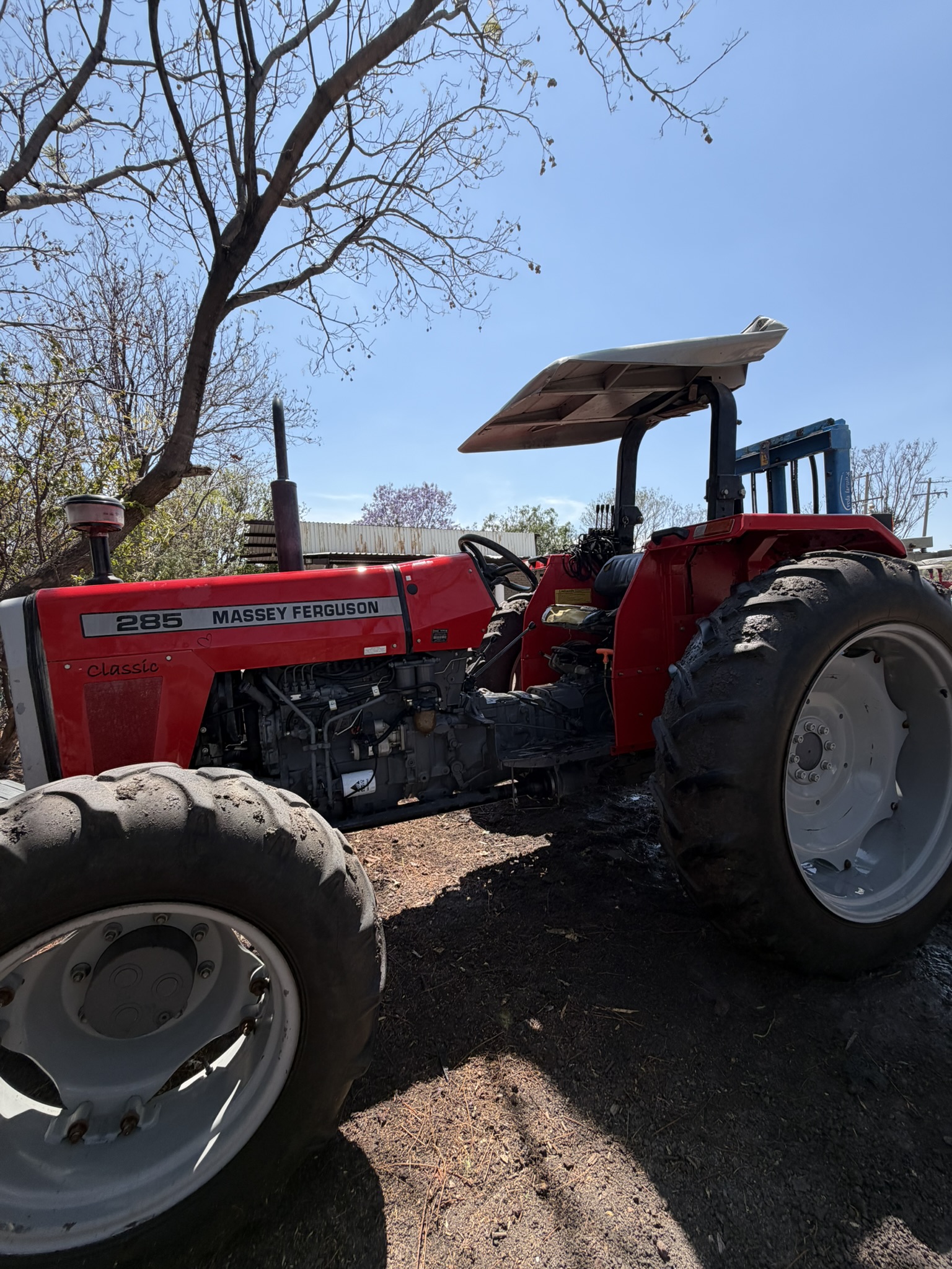 Tractor Massey Ferguson 285