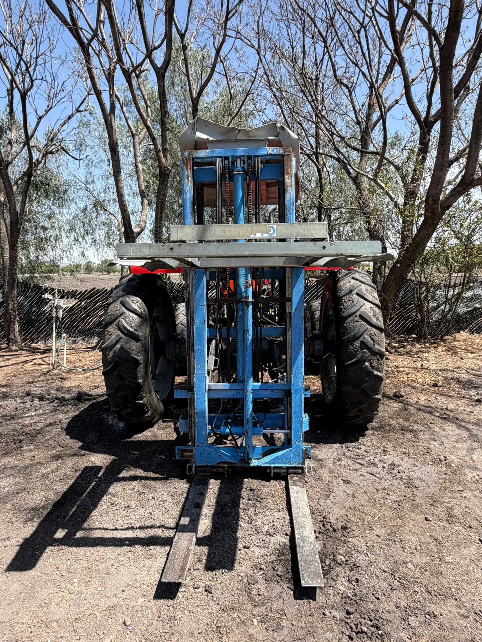 Montacargas Agrícola (Elevador Hidráulico) - Nobili